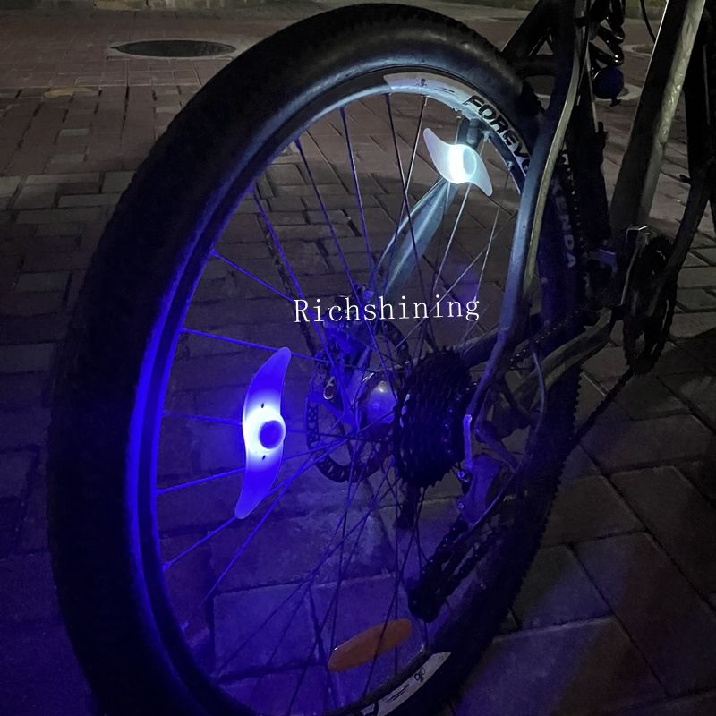 2pcs AAA Battery Plastic Material Cycling Rear Light With Parallel Laser Light Different Flashing Modes For Mtb Road Bike