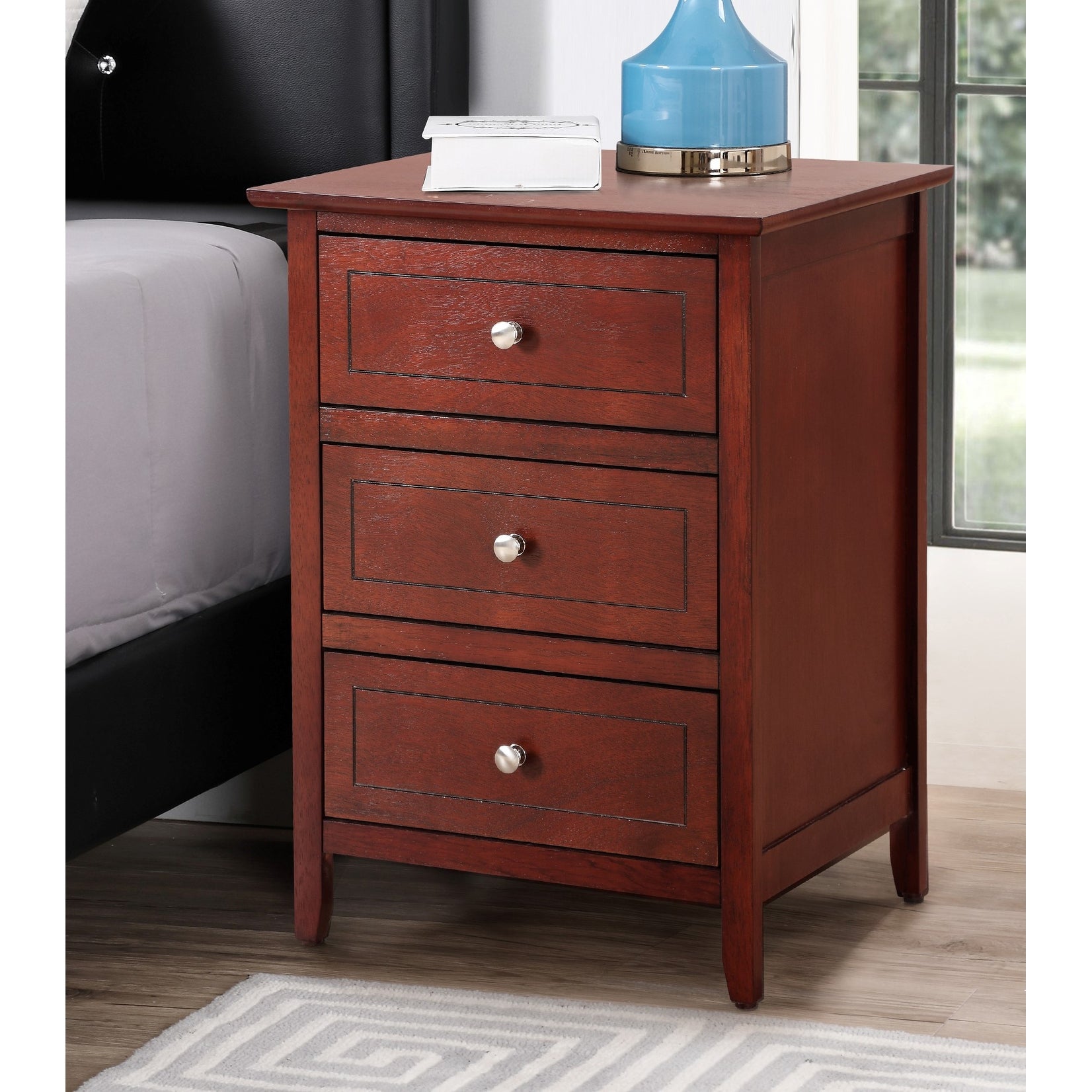 Daniel 3-drawer Transitional Wooden Nightstand， 25