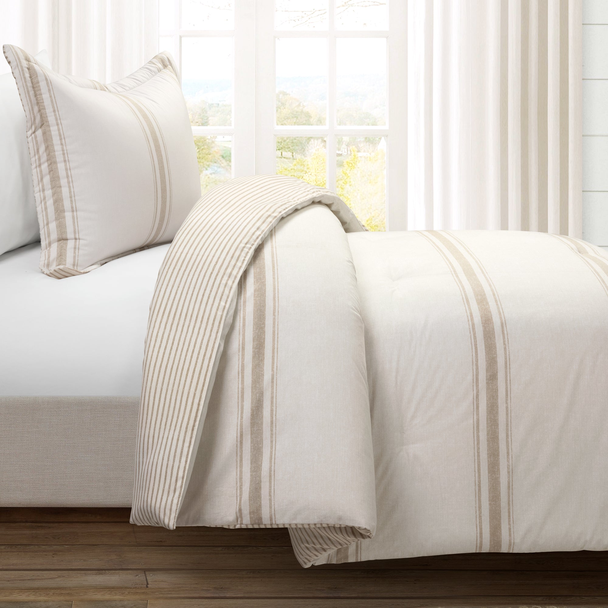 Farmhouse Stripe Cotton Reversible Comforter Set