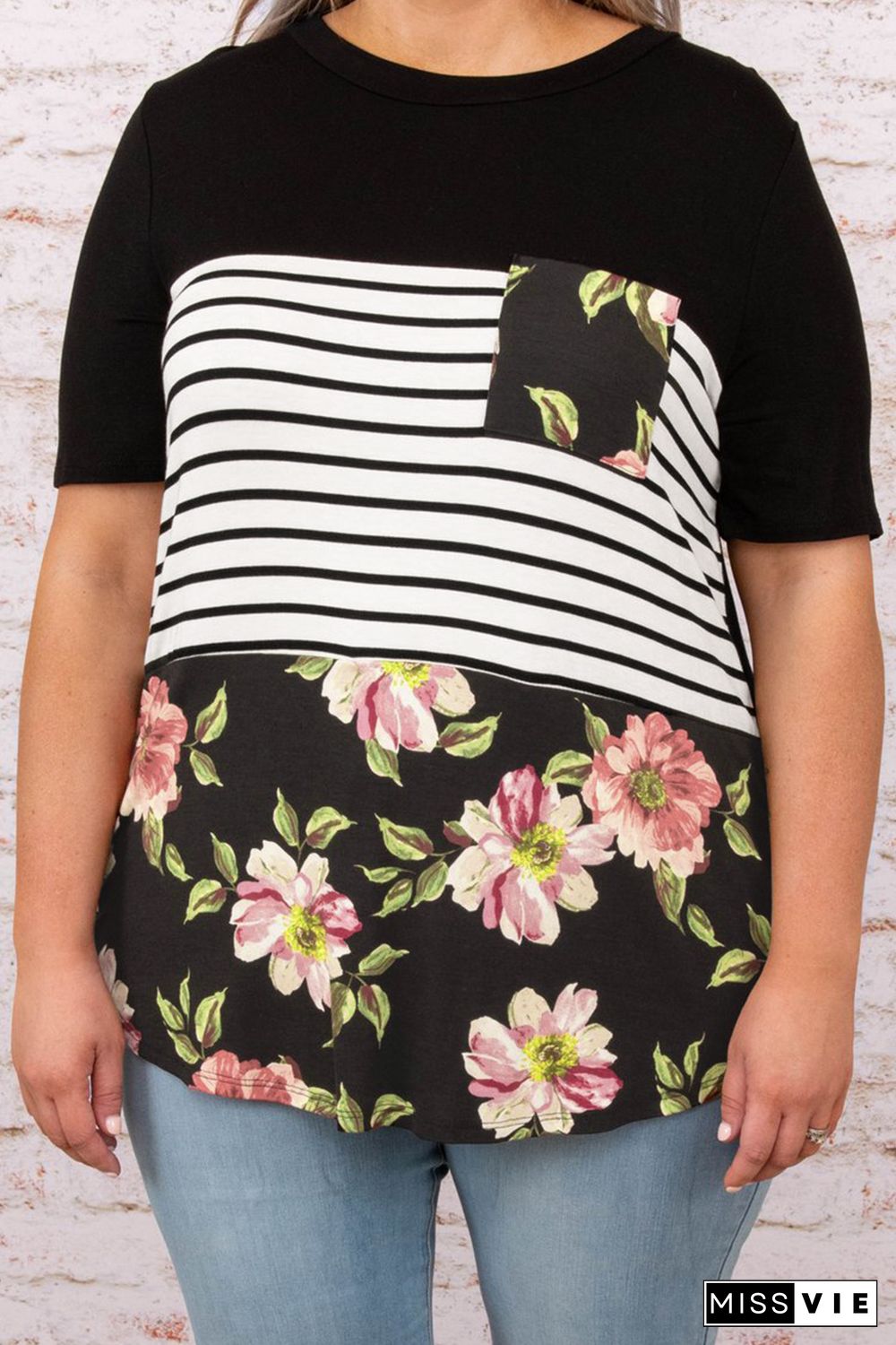 Plus Size Splicing Block Stripe Floral Short Sleeve Top