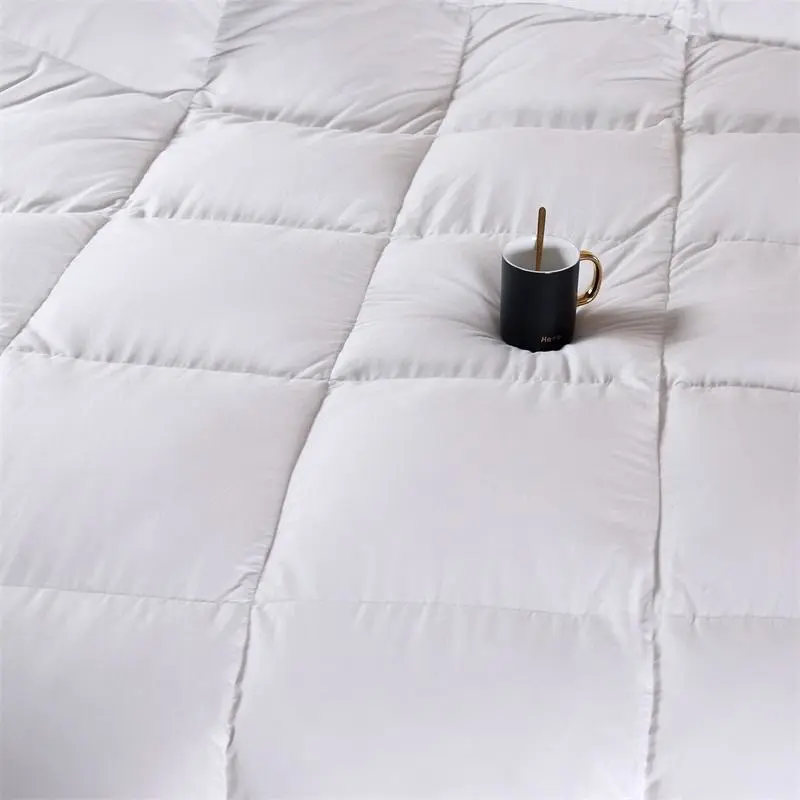 Bahiya Square Quilted Cotton Goose Down Filling Comforter