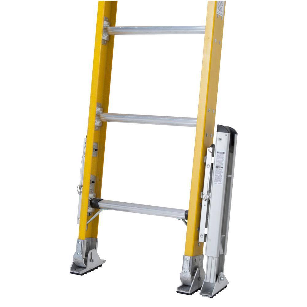 Werner 28 ft. Fiberglass D-Rung Extension Ladder with 375 lbs. Load Capacity Type IAA Duty Rating D7128-2