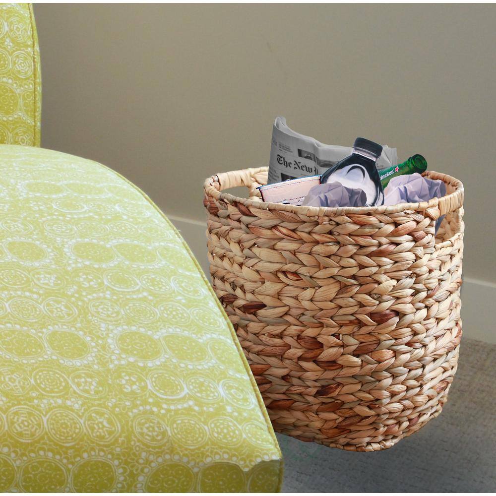 Vintiquewise Water Hyacinth Large Round Wicker Wastebasket with Cutout Handles QI003363.L