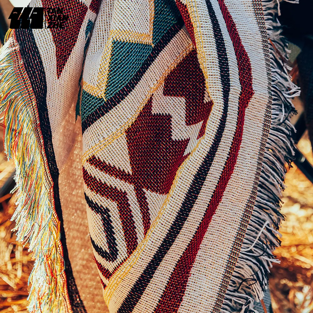 Ethnic Style Beach Blanket Cotton outdoor indian camping  blanket Travel Plane Mat Mexican Blank with Tassels for picnic hiking