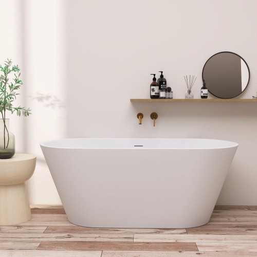 63 Acrylic Free Standing Tub   Classic Oval Shape...