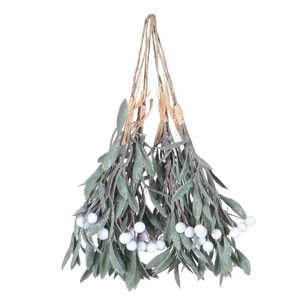 Vickerman 10.5 Green Artificial Mistletoe with White Berries，4 per bag.