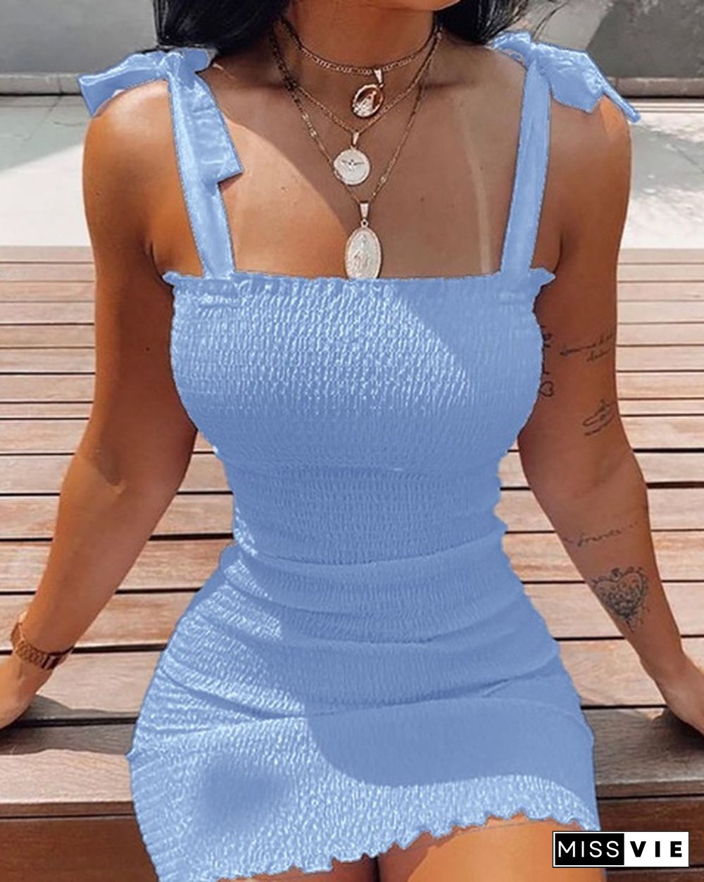 Women's Fashion Oiff Shoulder Sleeveless Smocked Bodycon Dress Women Strapless Mini Dresses Ladies Short Party Club Dress