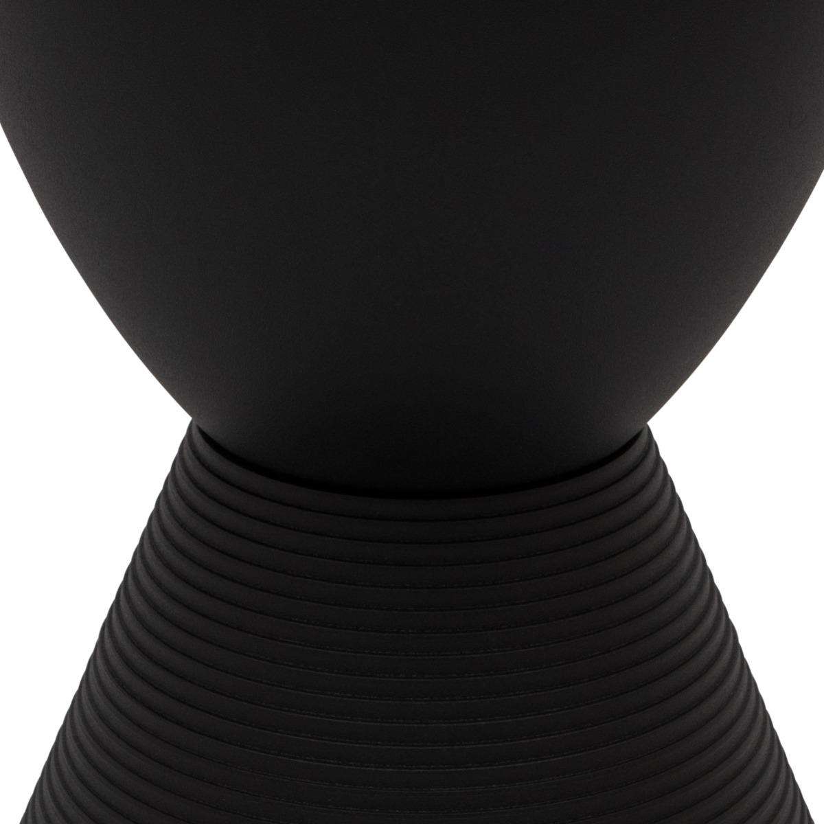 LeisureMod Boyd Modern Round Plastic Side Table Black