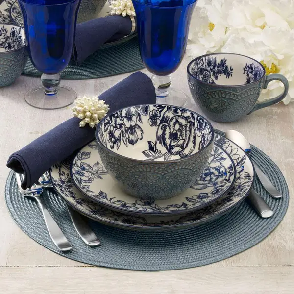 Pfaltzgraff 16-Piece Gabriela Blue Dinnerware Set