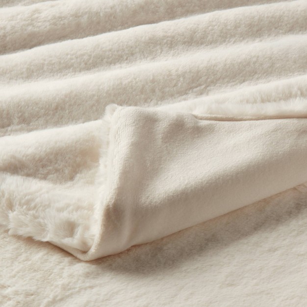 Lush Faux Fur Bed Throw