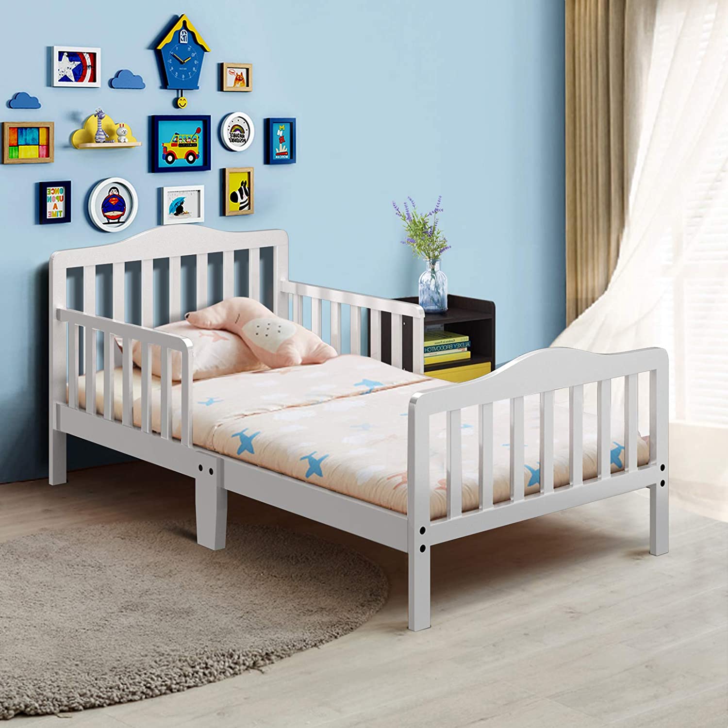 Toddler Bed, Classic Design Rubber Wood Kids Bed