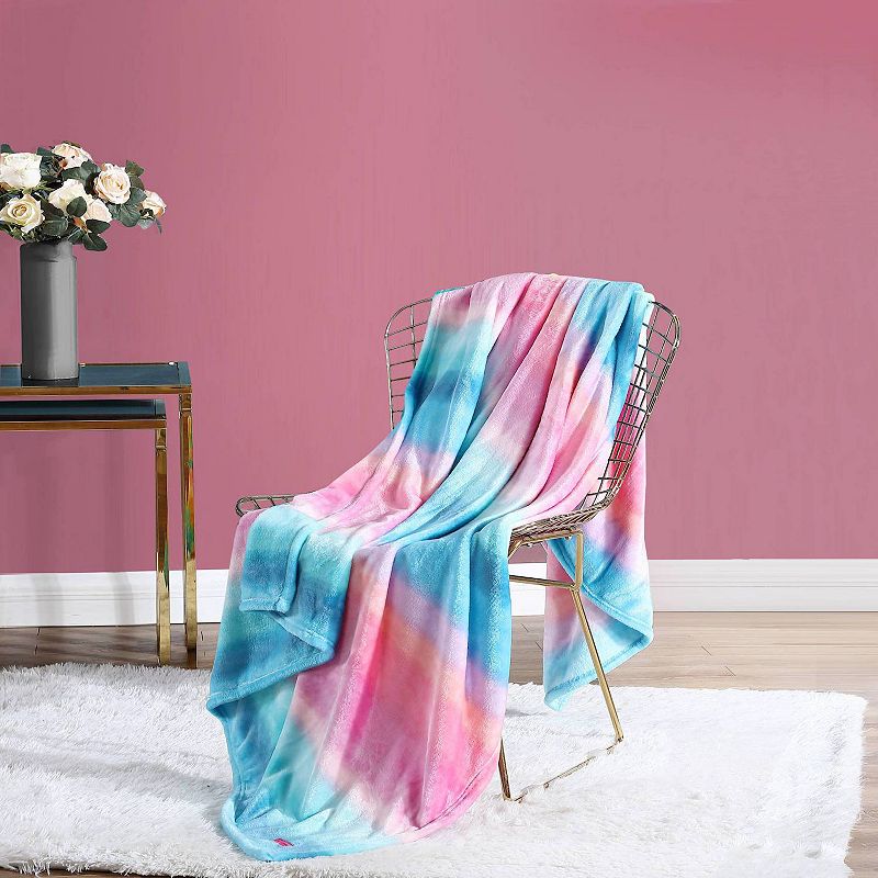 Betsey Johnson Ombre Blanket