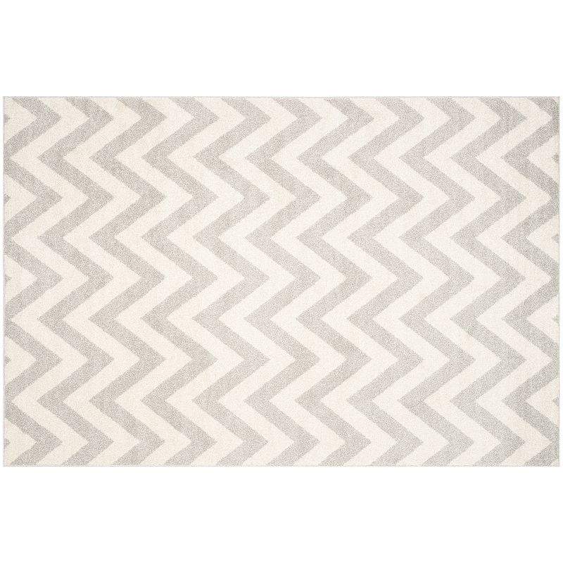 Safavieh Amherst Chevron Stripe Indoor Outdoor Rug