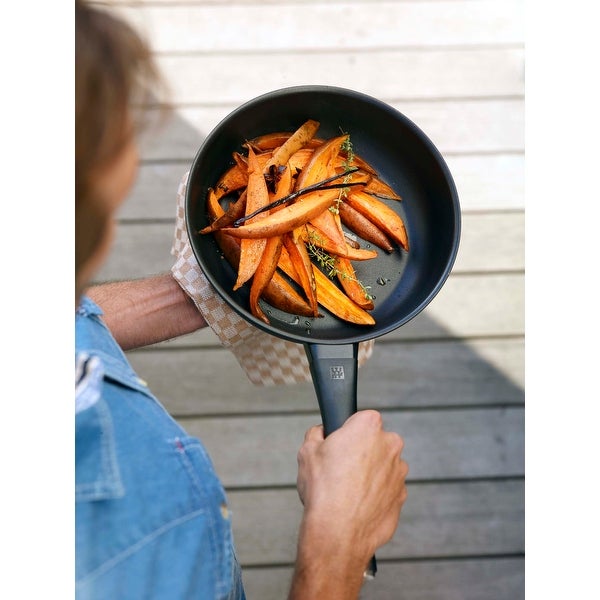 ZWILLING Madura Plus Forged Aluminum Nonstick Fry Pan