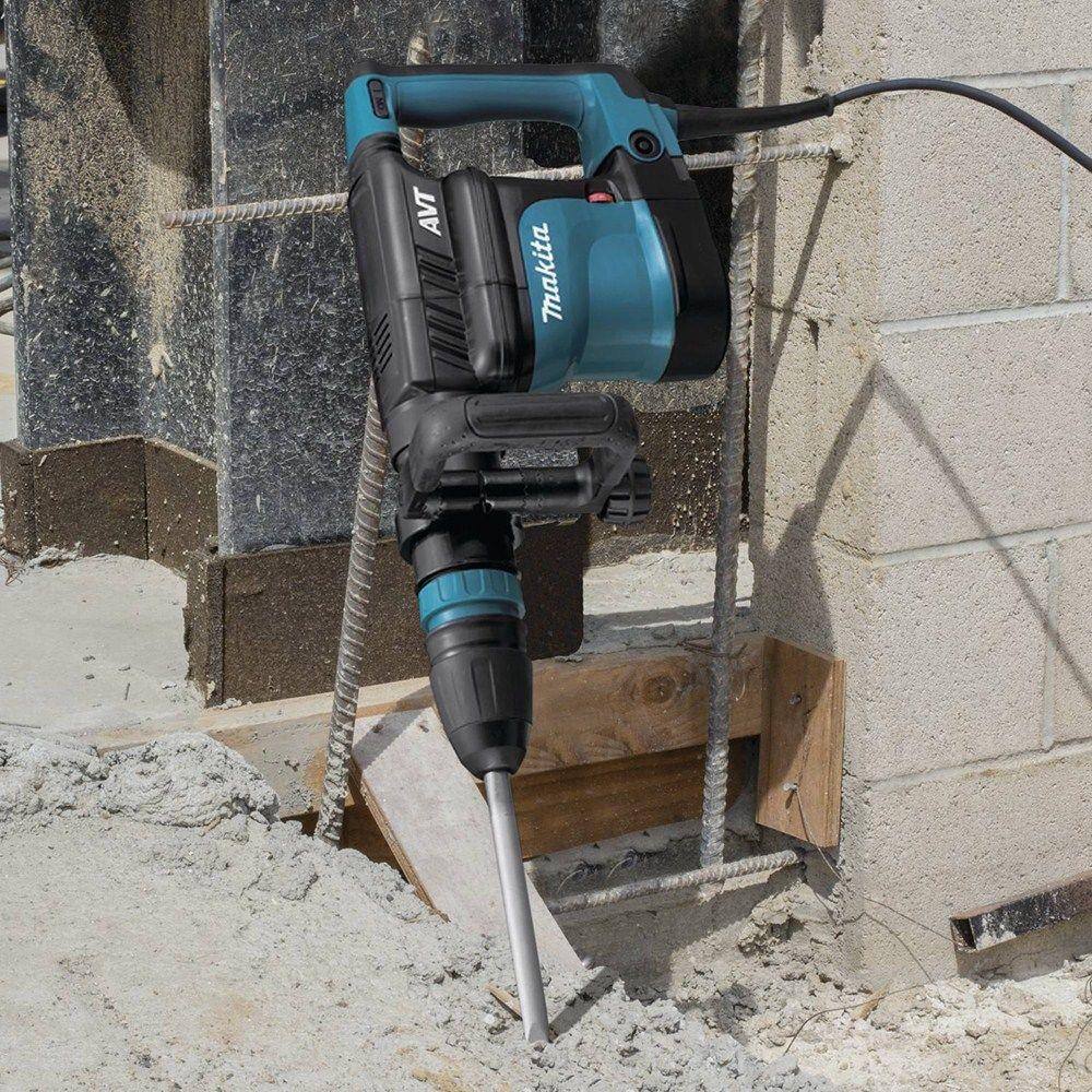 Makita 14 Amp 17 lb. AVT SDS-MAX Demolition Hammer HM1111C