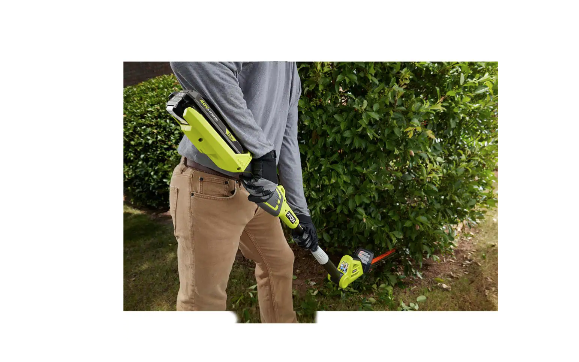 RYOBI RY40603BTL 40V 18 in. Cordless Battery Pole Hedge Trimmer (Tool-Only)