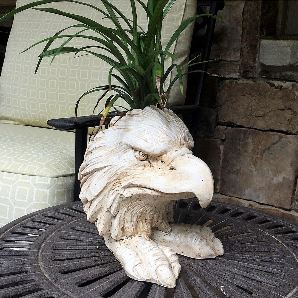 HOMESTYLES 8.5 in. Antique White American Eagle Muggly Mascot Animal Statue Planter Holds 3 in. Pot 37835