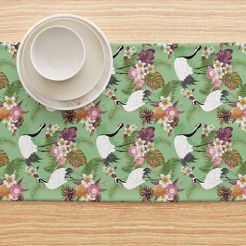 Table Runner， 100% Cotton， 16x90， Japanese Crane and Flowers