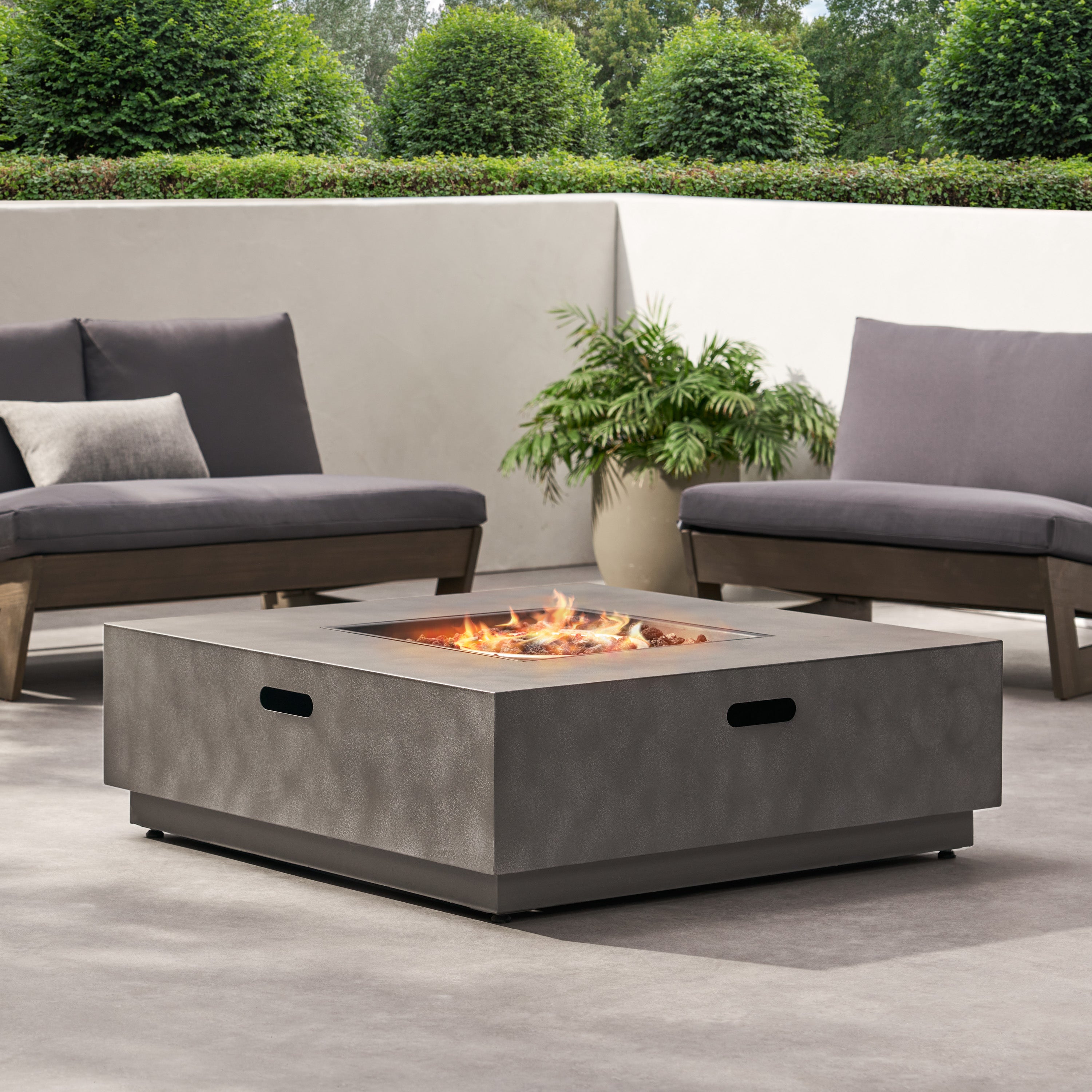 Jasmine Outdoor 50,000 BTU Square Fire Pit (No Tank Holder)