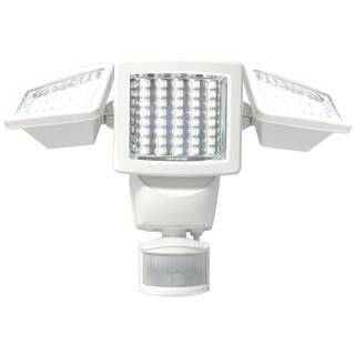 Sunforce Solar 180 Degree White Motion Activated Outdoor 120 LED Triple Head Integrated LED Area Light 82123