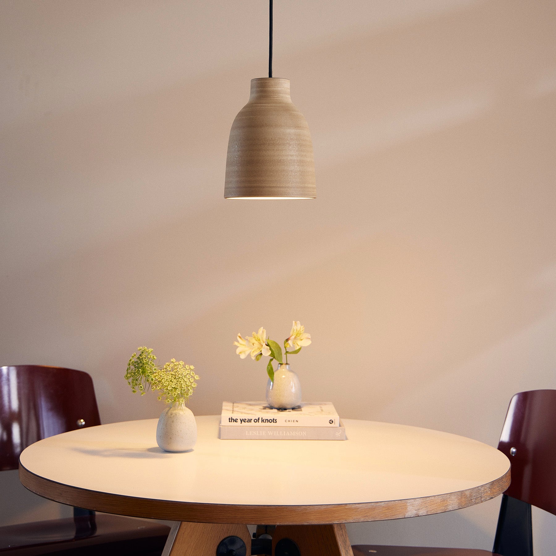 Bloom Pendant in Hickory and Barley – Natural Elegance with a Touch of Warmth