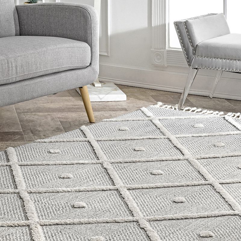 nuLoom Diamond Deyton Area Rug