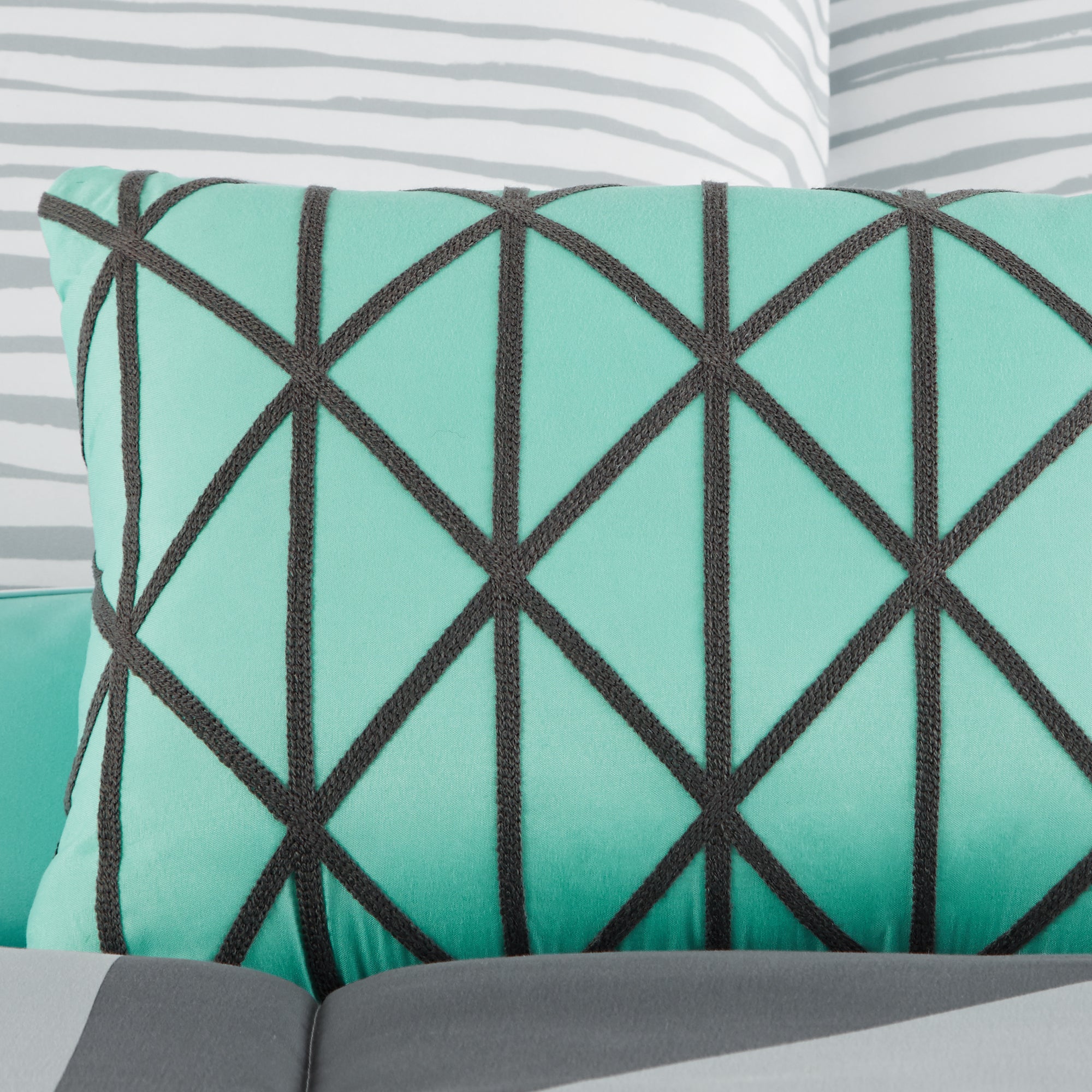 Mainstays Gray and Teal Geometric 6 Piece Bed in a Bag With Sheets， Twin/Twin XL