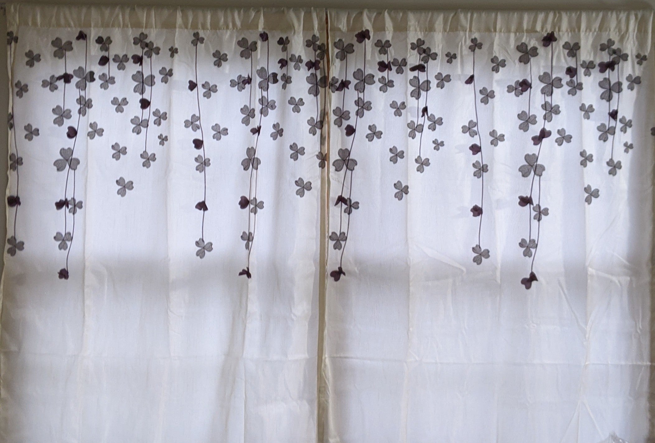 Flower Drops Window Curtain