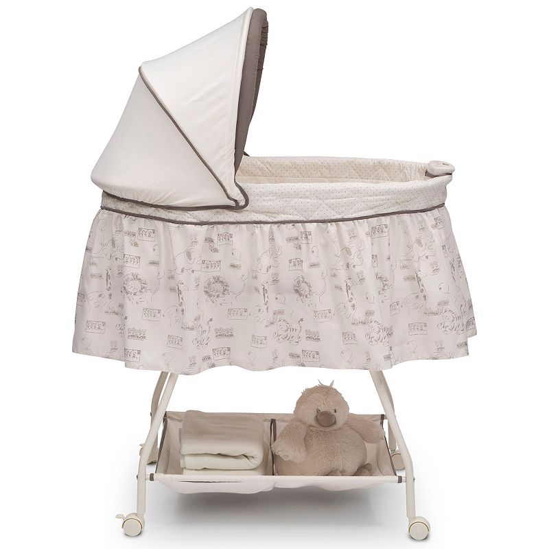 Delta Children Deluxe Sweet Beginnings Bassinet