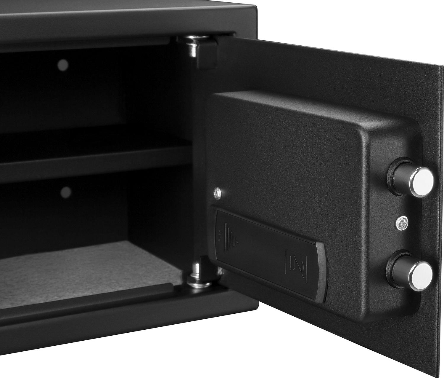 Pen + Gear Safes Model 44E20 with Electronic Lock， Backup Key， 1 Shelf， Black