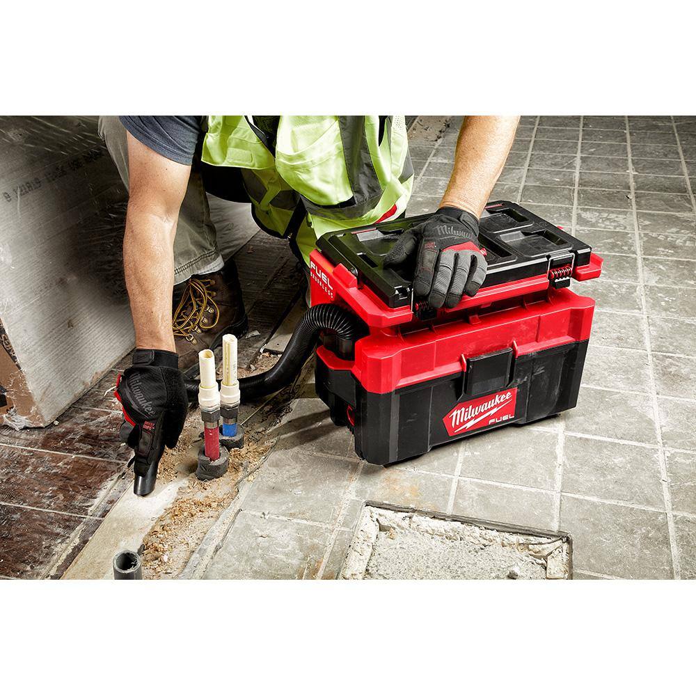 MW M18 FUEL PACKOUT 18-Volt Lithium-Ion Cordless 2.5 Gal. WetDry Vacuum W Compact Router 0970-20​-2723-20