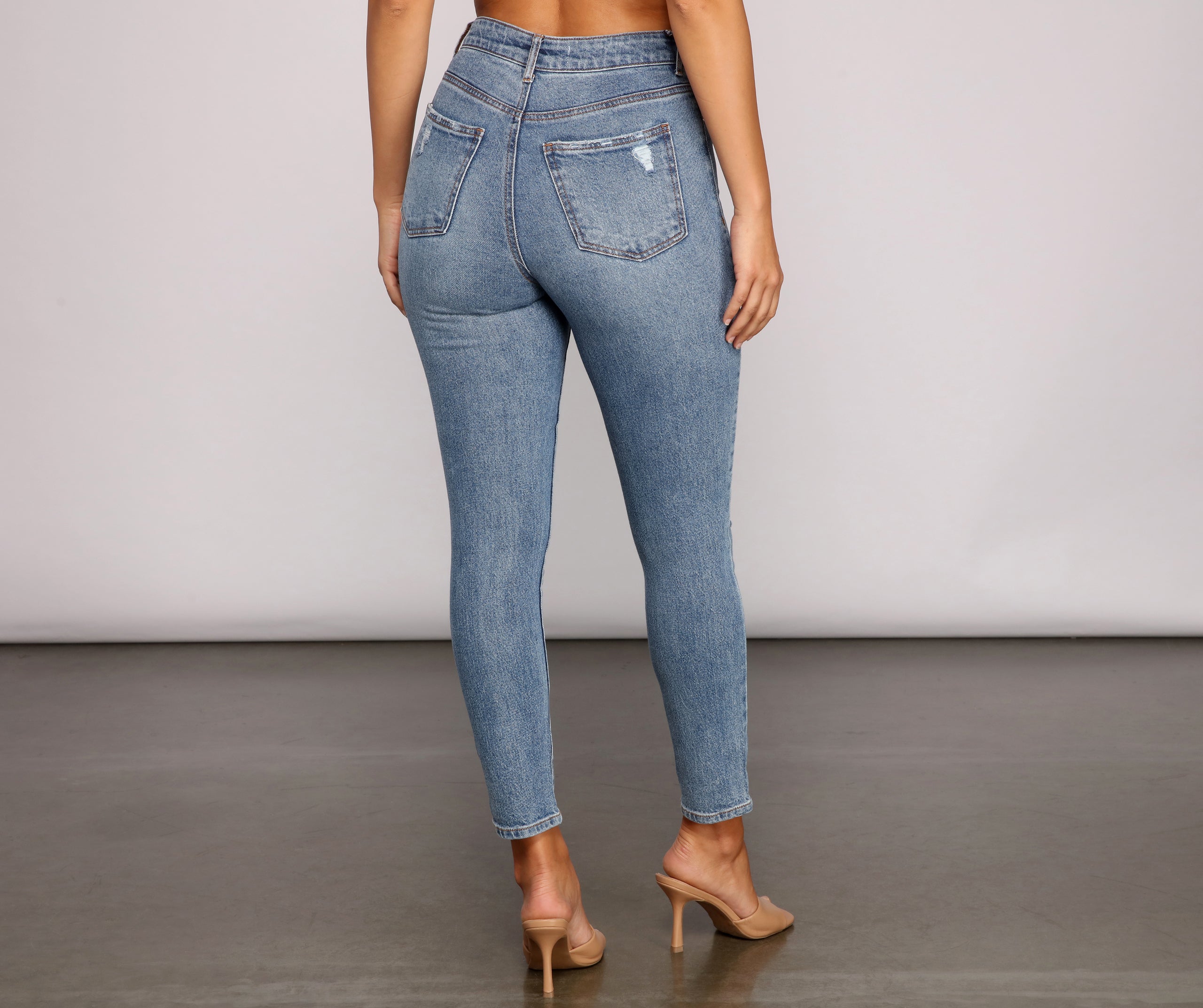 So Major High-Rise Destructed Skinny Jeans