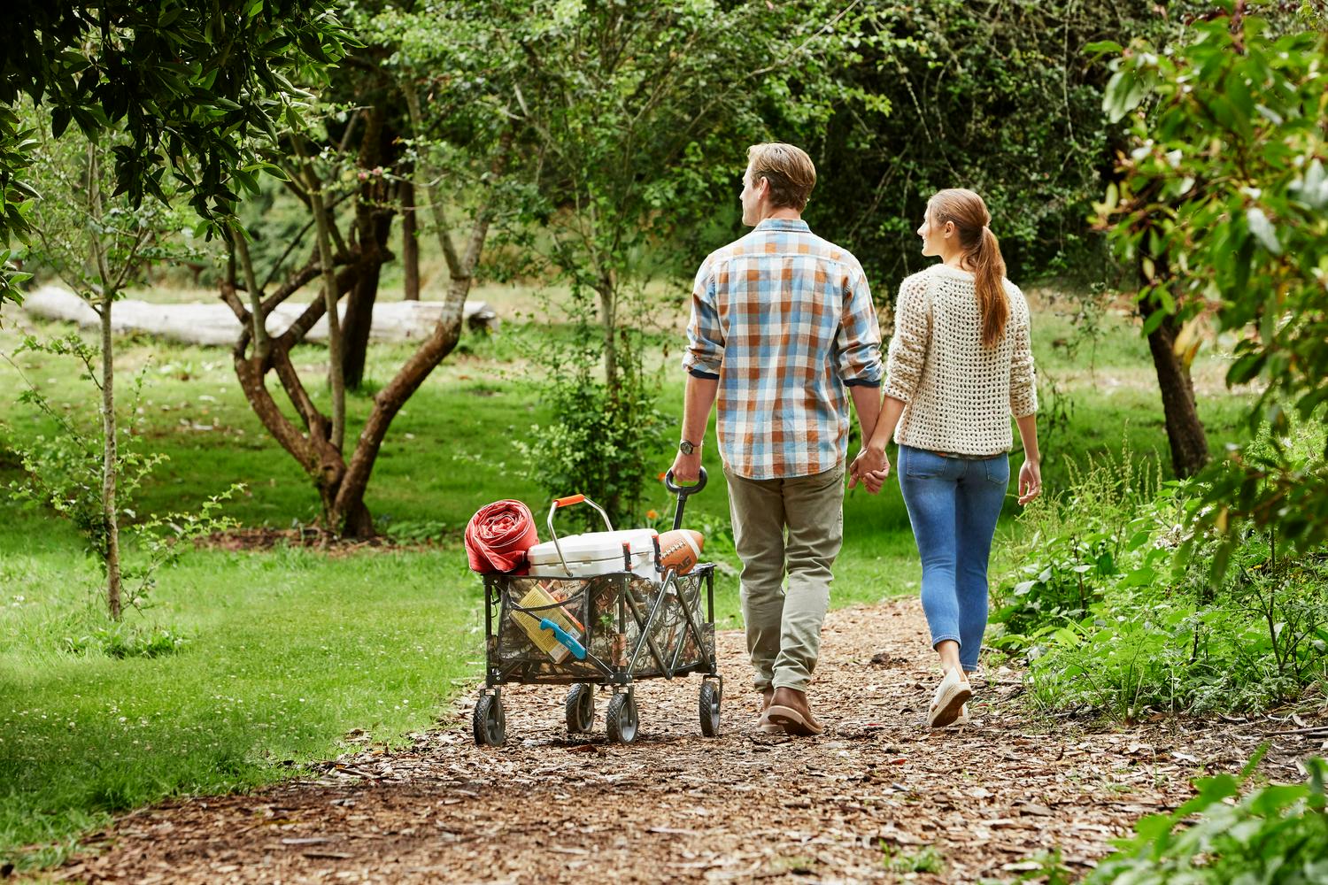 Ozark Trail Quad-Folding Wagon with Telescoping Handle， Camo