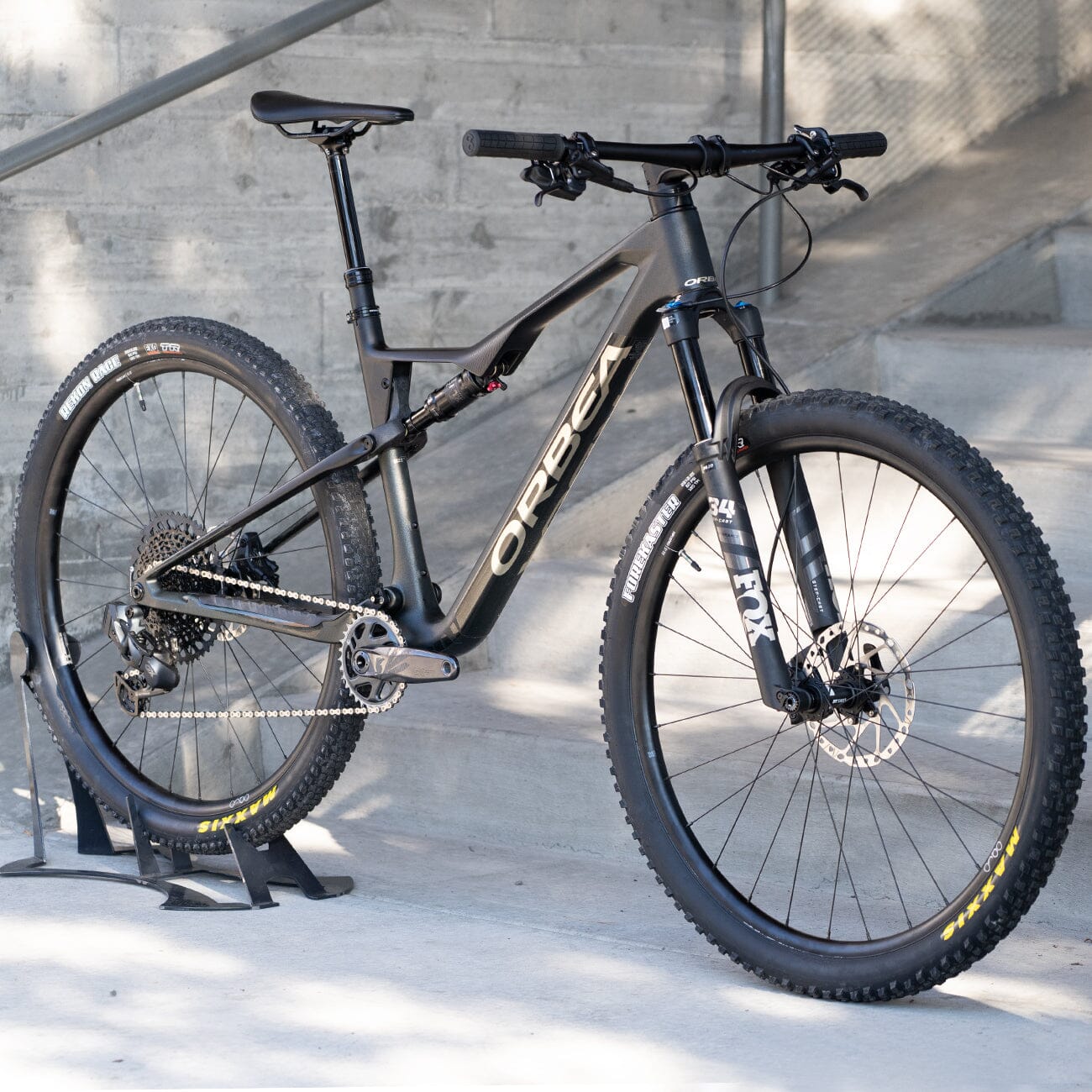 2023 Orbea OIZ M21E AXS