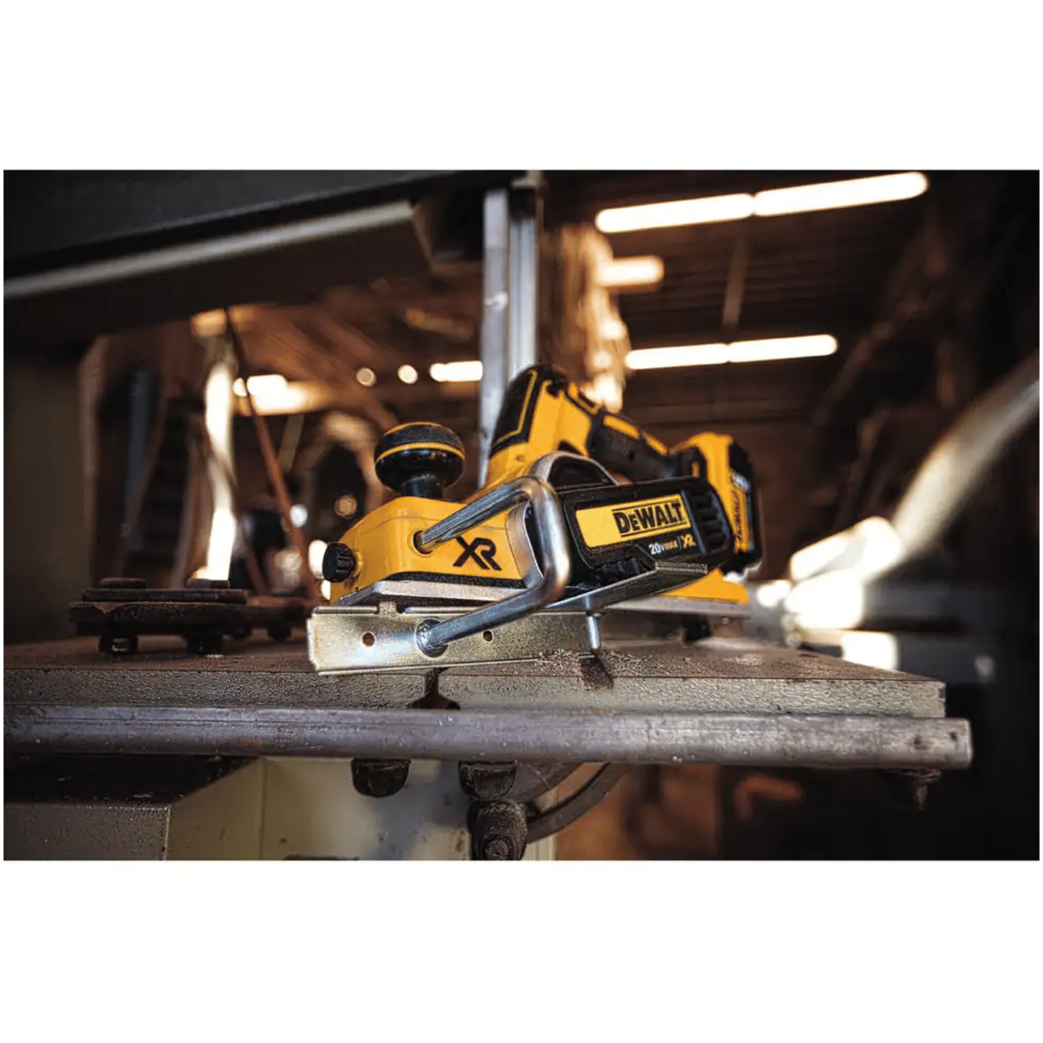 Dewalt DCP580B 20V Max Brushless Planer， Tool Only