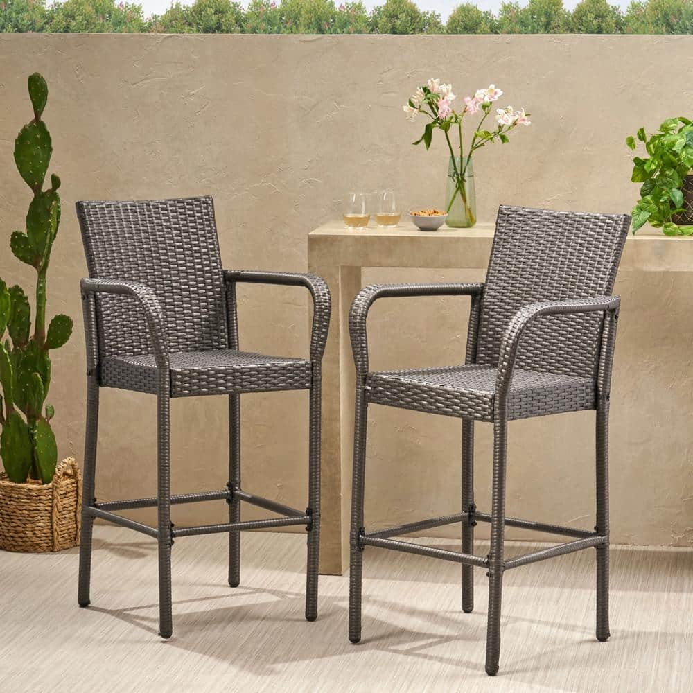 Cisvio 30-Inch Wicker Grey Outdoor Bar Stool with White Cushion (Set of 2) D0102H7NKKP