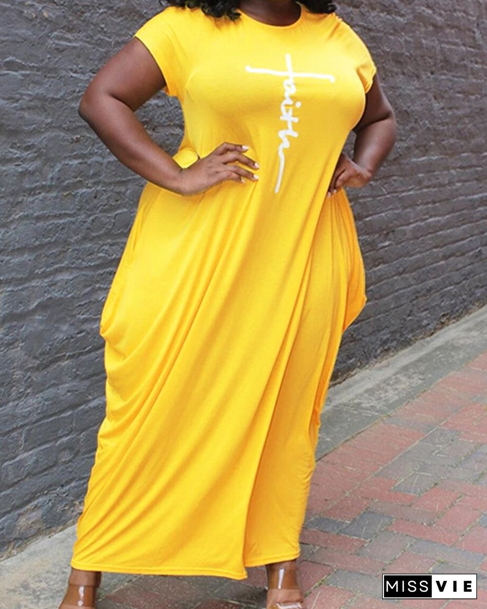 Draped Solid Color Short Sleeve Maxi Dress