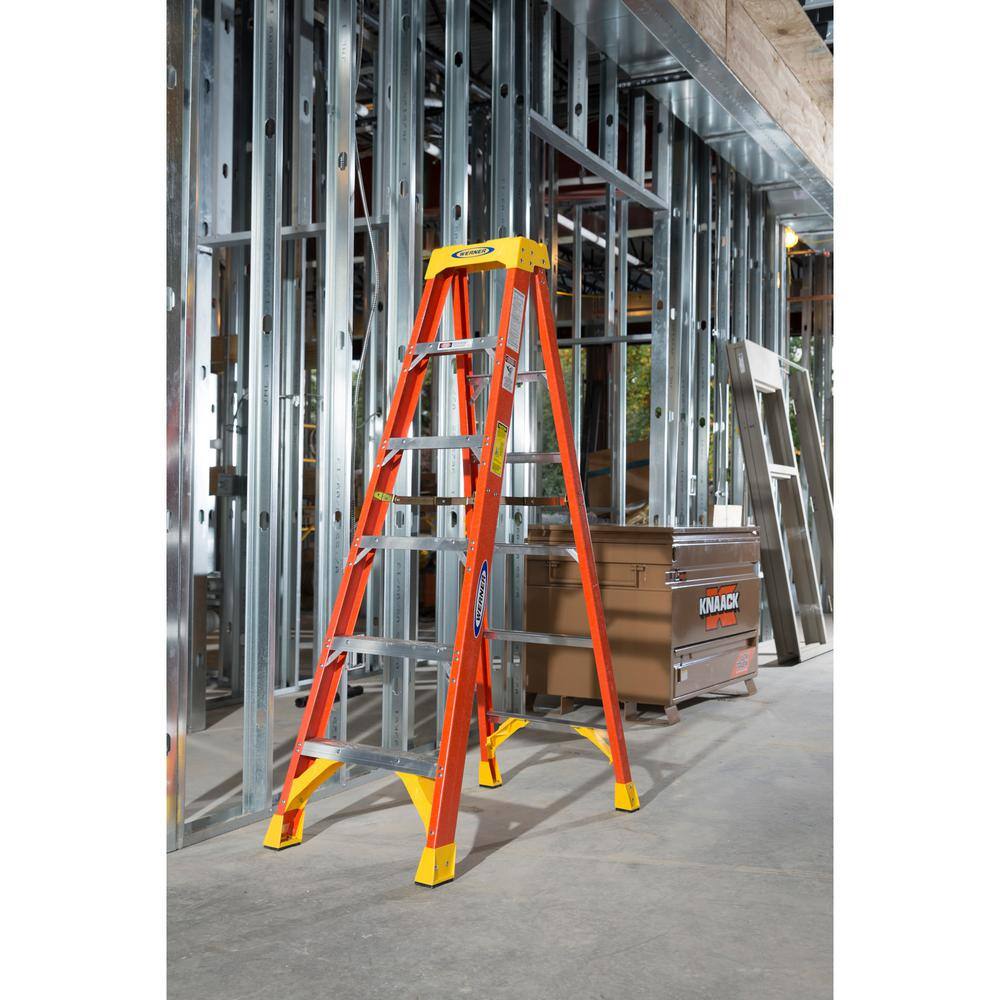 Werner 6 ft. Fiberglass Step Ladder (10 ft. Reach Height) 300 lbs. Load Capacity Type IA Duty Rating 6206