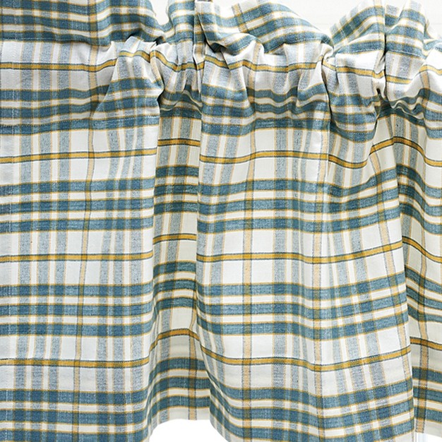 C amp f Home Simmons Plaid White Valance Collection