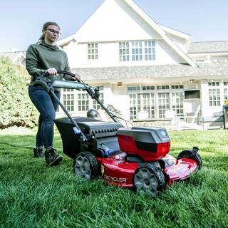 Toro Recycler 22 in. SmartStow 60-Volt Max Lithium-Ion Cordless Battery Walk Behind Mower 6.0 Ah BatteryCharger Included 21466