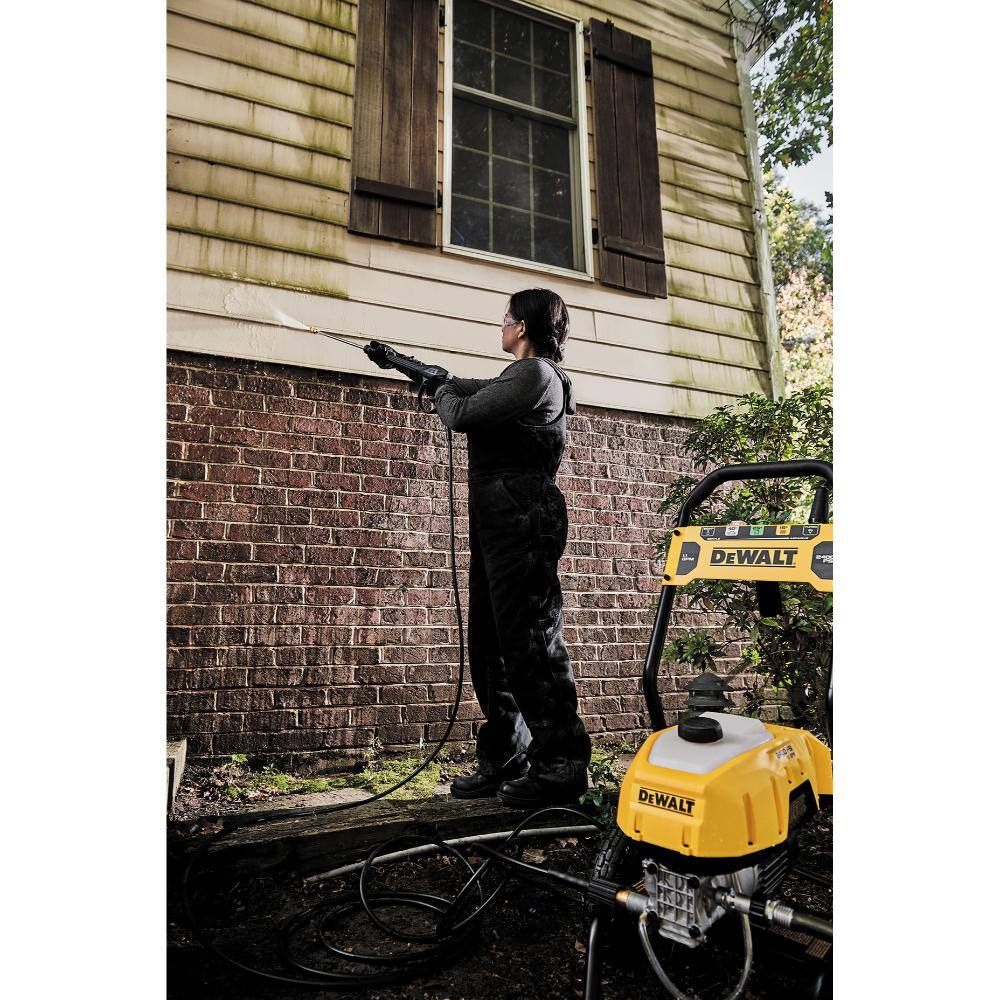 DW 2400 PSI 1.1 GPM Cold Water Electric Pressure Washer DWPW2400