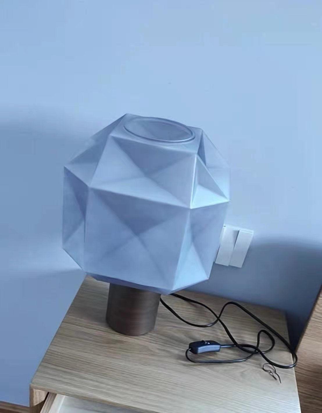 Cubo Table Lamp