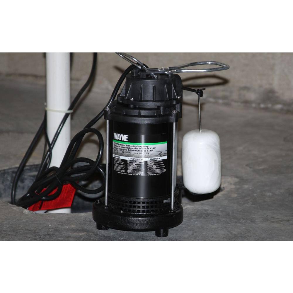 Wayne 13 HP Cast Iron Submersible Sump Pump with Vertical Float Switch CDU790