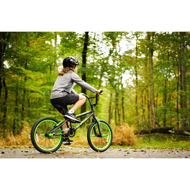 Kent Bicycles 20 In. Chaos Boy's Bike， Matte Black And Green