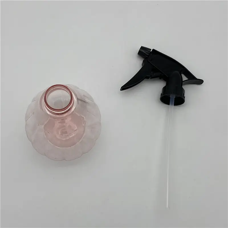 New design portable garden trigger sprayer  500ML continuous spray bottle  household cleaning tools