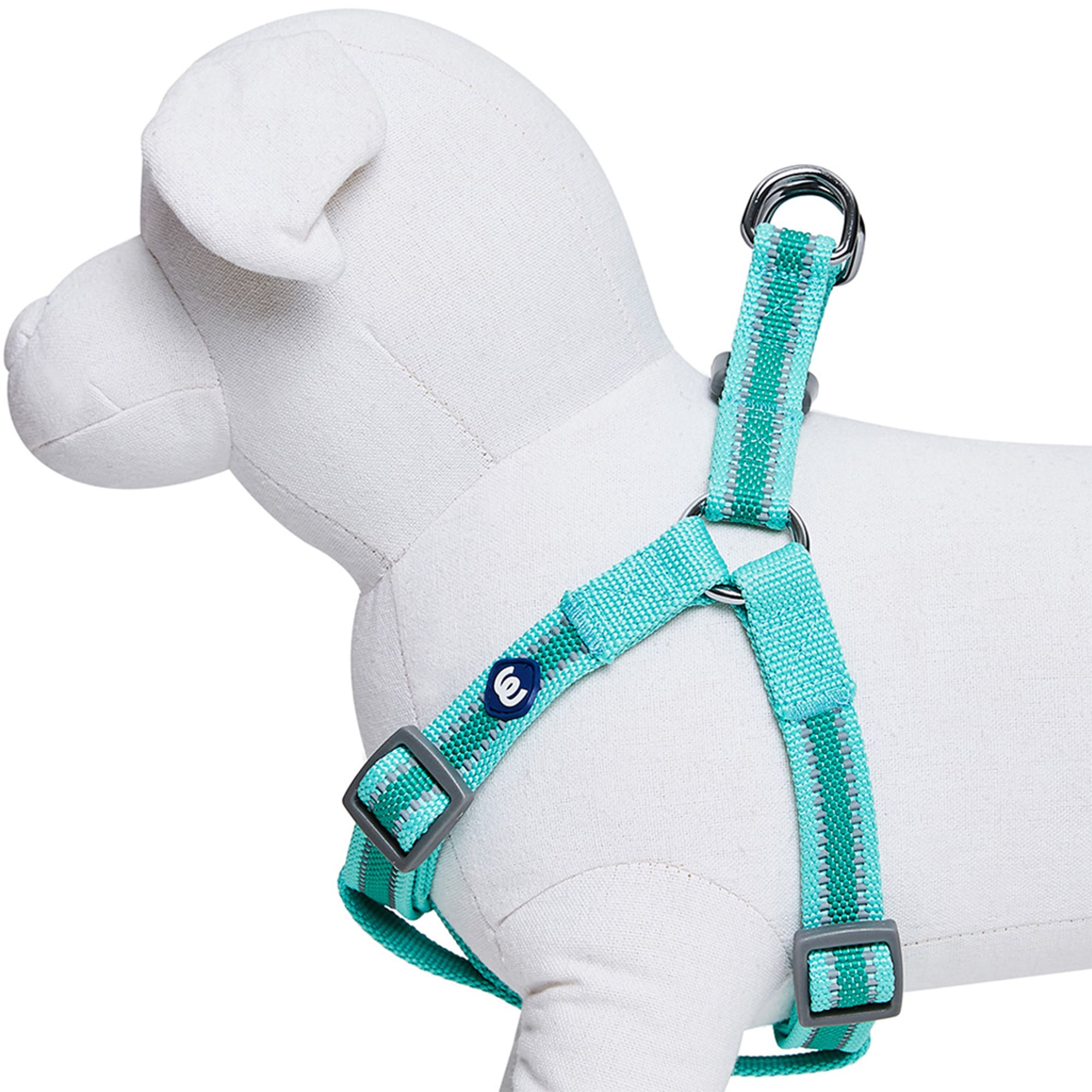 Blueberry Pet Essentials Minty Green Reflective Back to Basics Adjustable Dog Harness， Medium