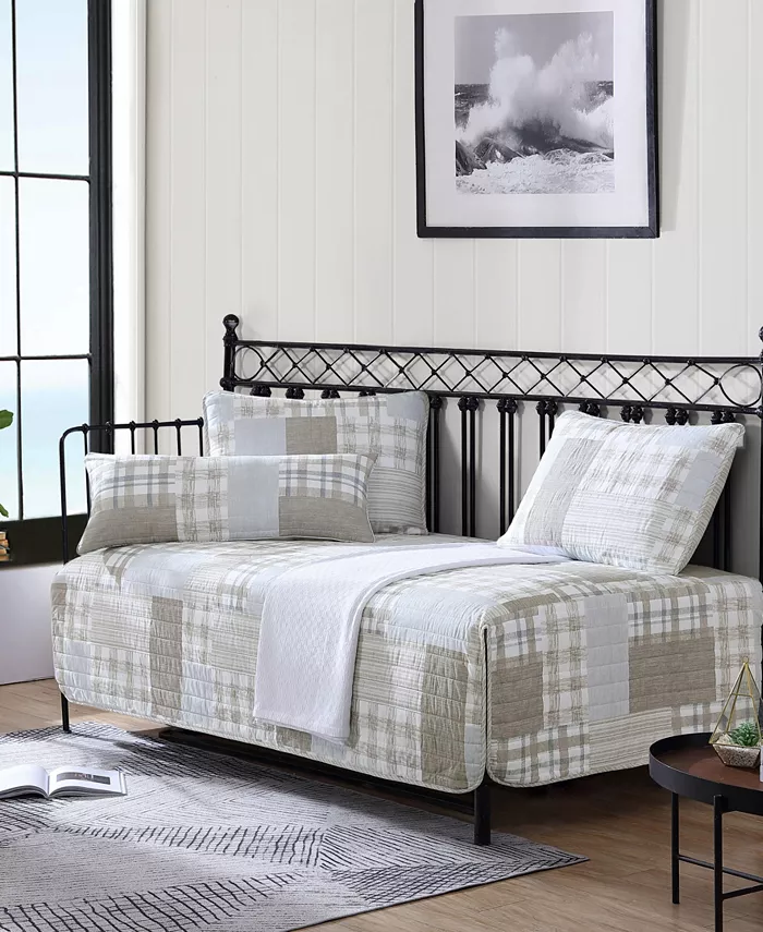 Nautica CLOSEOUT! Clement Daybed Quilt Bonus Set， 4 Piece