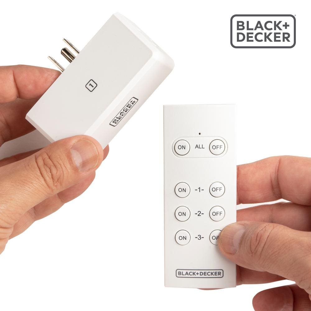 BLACK+DECKER 1 Amp to 15 Amp Plug-In Indoor Wireless Remote Control System with 3 Smart Adapters Grounded and 1 Remote, White BDXPA0002