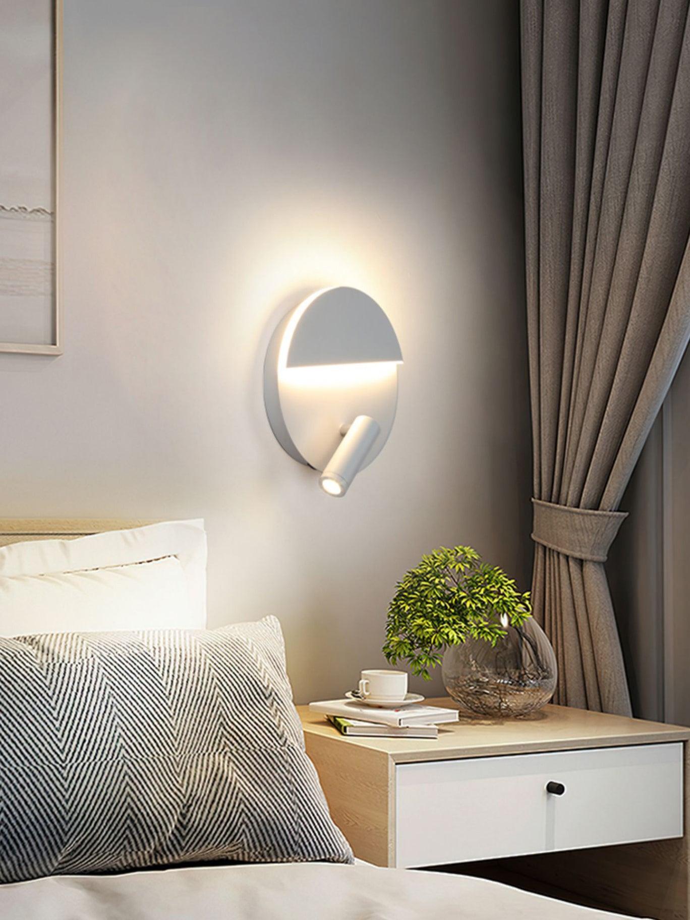 Kneeland Rotatable Wall Lamp