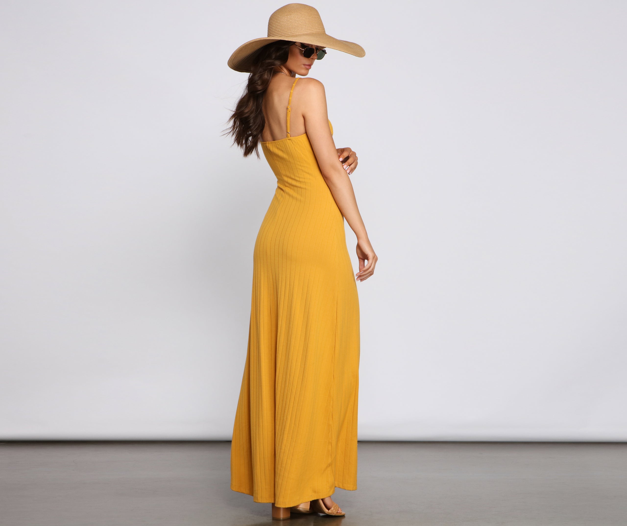 Casual Glam Ribbed Knit Maxi Dress